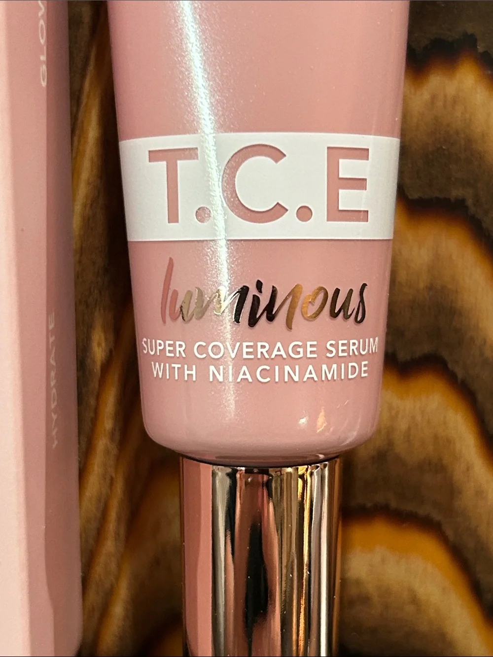 DOLL 10 T.C.E Luminous Super Coverage Serum Concealer — Pink